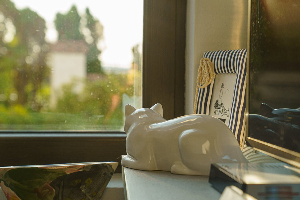 Cat Cremation Urn for Ashes - Beige Grey | Ceramic | Handmade