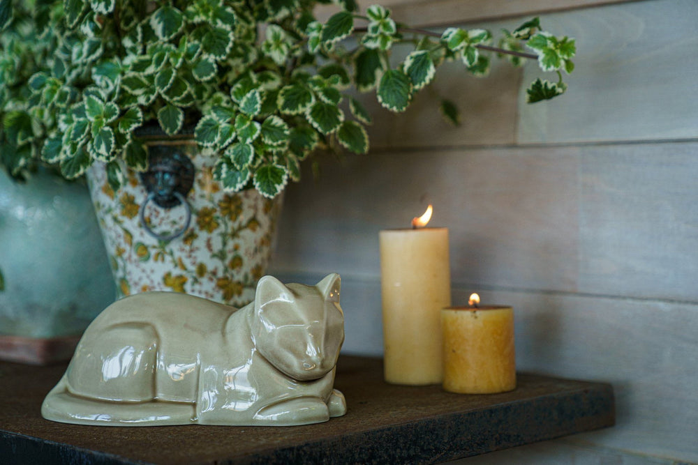 Cat Cremation Urn for Ashes - Beige Grey | Ceramic | Handmade