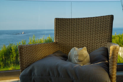 Cat Cremation Urn for Ashes - Craquelure | Ceramic | Handmade Pet Urn - Pulvis Art Urns