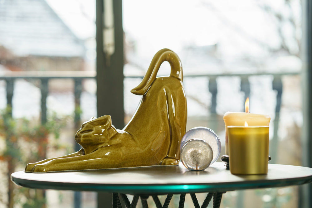 Cat Cremation Urn For Ashes "Grace" - Dark Sand | Ceramic