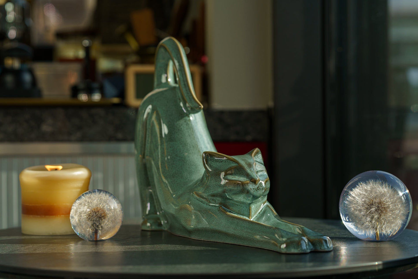 
                  
                    Pulvis Art Urns Pet Urn Cat Cremation Urn For Ashes "Grace" - Oily Green Melange | Ceramic
                  
                