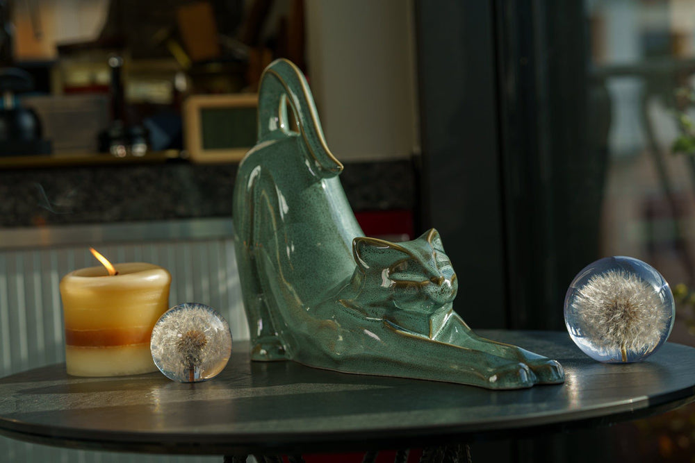 Pulvis Art Urns Pet Urn Cat Cremation Urn For Ashes "Grace" - Oily Green Melange | Ceramic