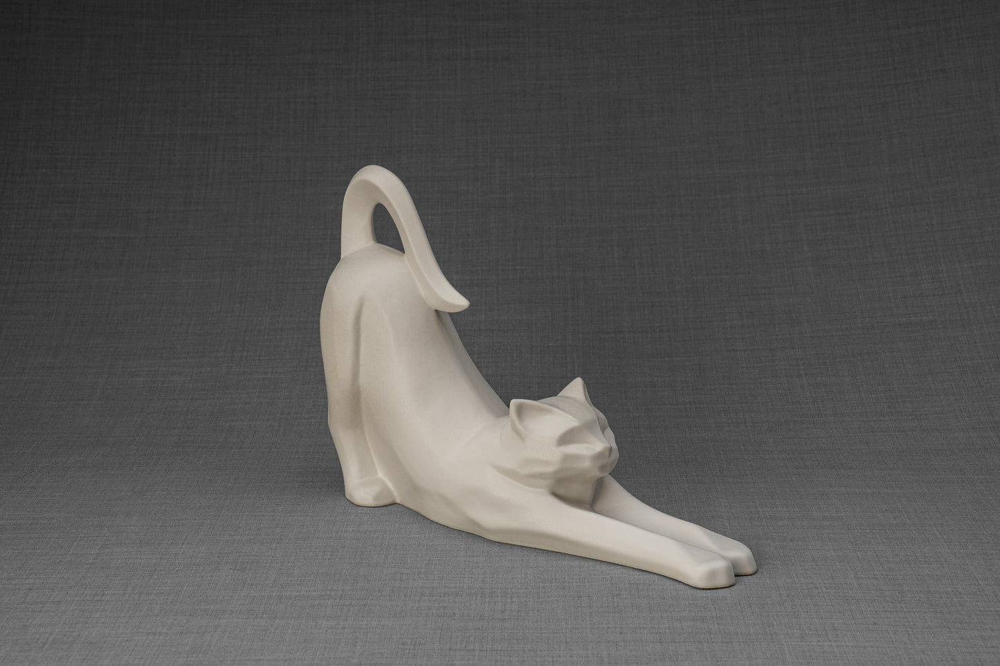 Pulvis Art Urns Pet Urn Cat Cremation Urn For Ashes "Grace" - White Matte | Ceramic