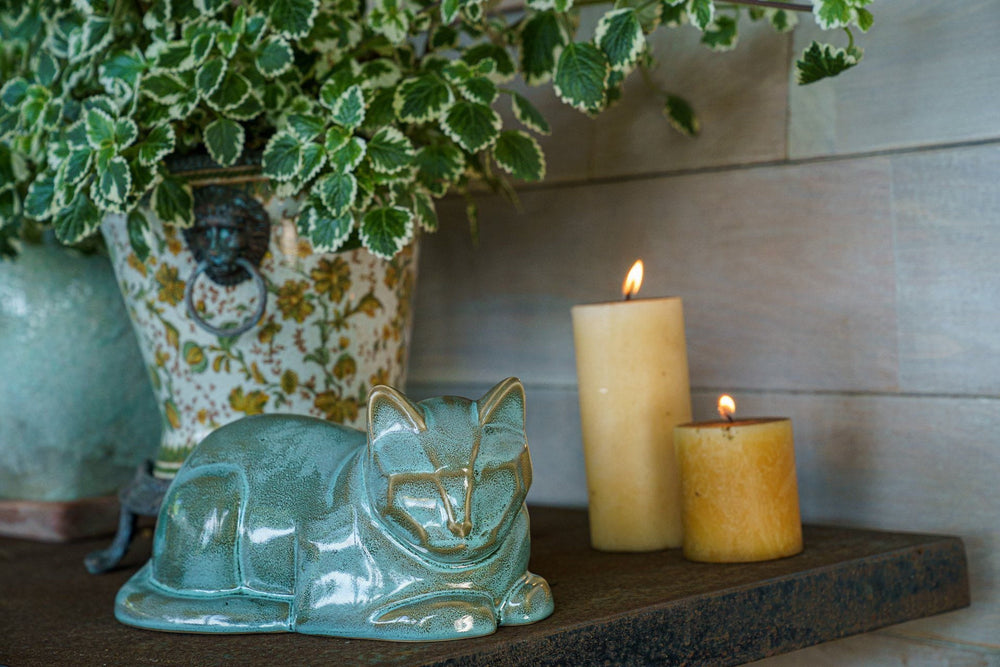 
                  
                    Cat Cremation Urn for Ashes - Oily Green Melange | Ceramic | Handmade
                  
                