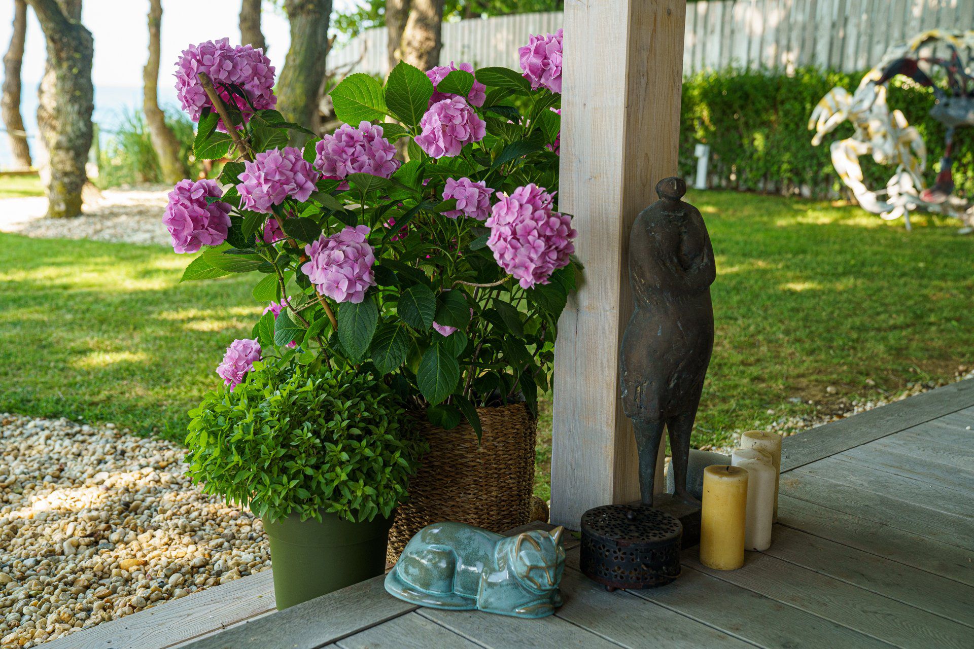 Cat Cremation Urn for Ashes - Green Melange | Ceramic | Handmade Pet Urn - Pulvis Art Urns