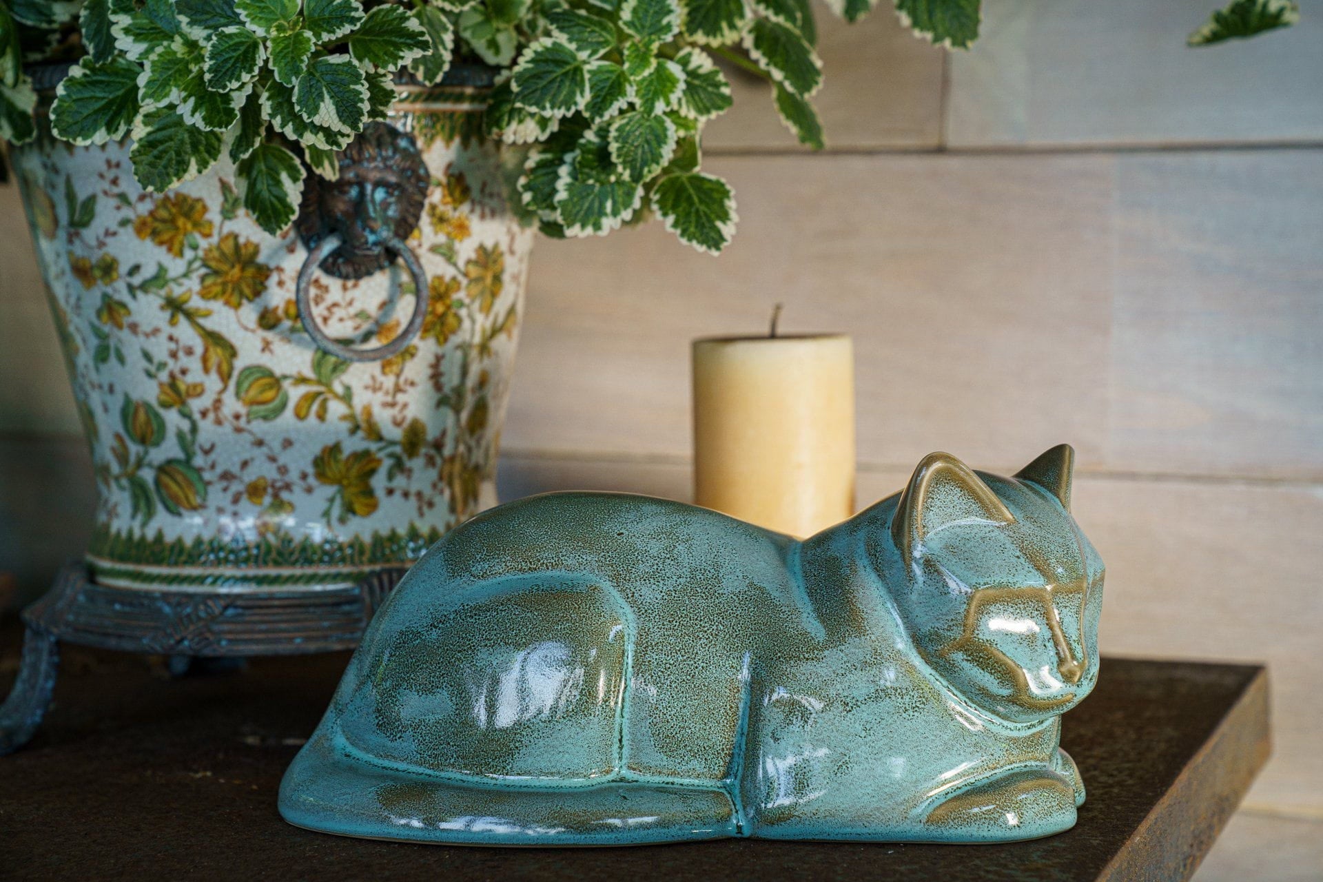 Cat Cremation Urn for Ashes - Green Melange | Ceramic | Handmade Pet Urn - Pulvis Art Urns