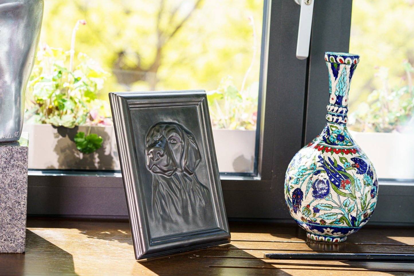 
                  
                    Pulvis Art Urns Pet Urn Labrador Pet Urn for Ashes - Dark Matte | Ceramic | Handmade
                  
                