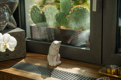 Mini Pet Urn for Ashes Neko - Violet | Ceramic | Handmade Cat Urn - Pulvis Art Urns