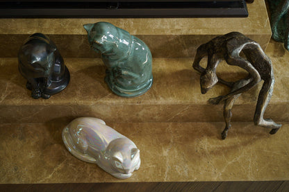 Neko Pet Urn for Ashes - Lamp Black | Ceramic | Handmade Cat Urn - Pulvis Art Urns