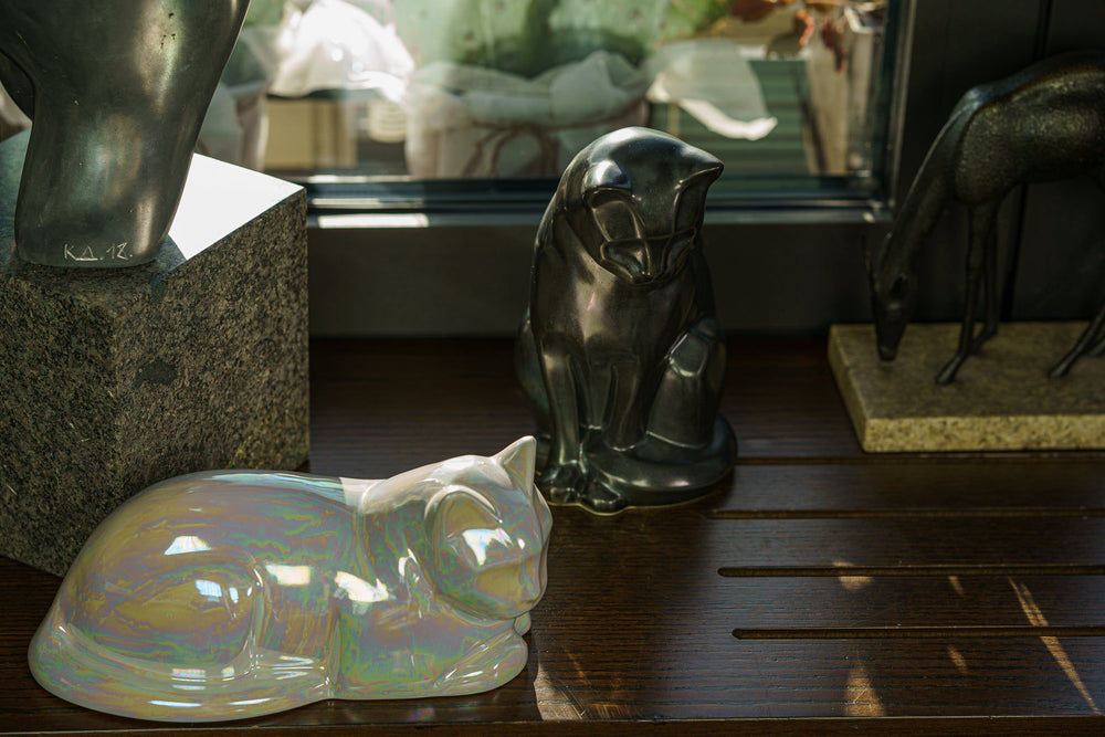 Pulvis Art Urns Pet Urn Neko Pet Urn for Ashes - Lamp Black | Ceramic | Handmade
