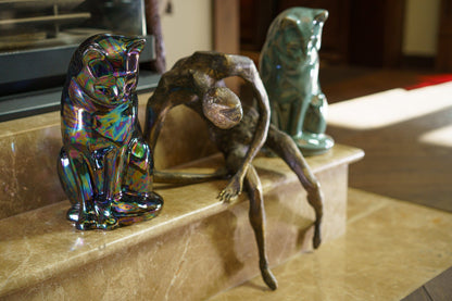 Neko Pet Urn for Ashes - Pearl White | Ceramic | Handmade Cat Urn - Pulvis Art Urns