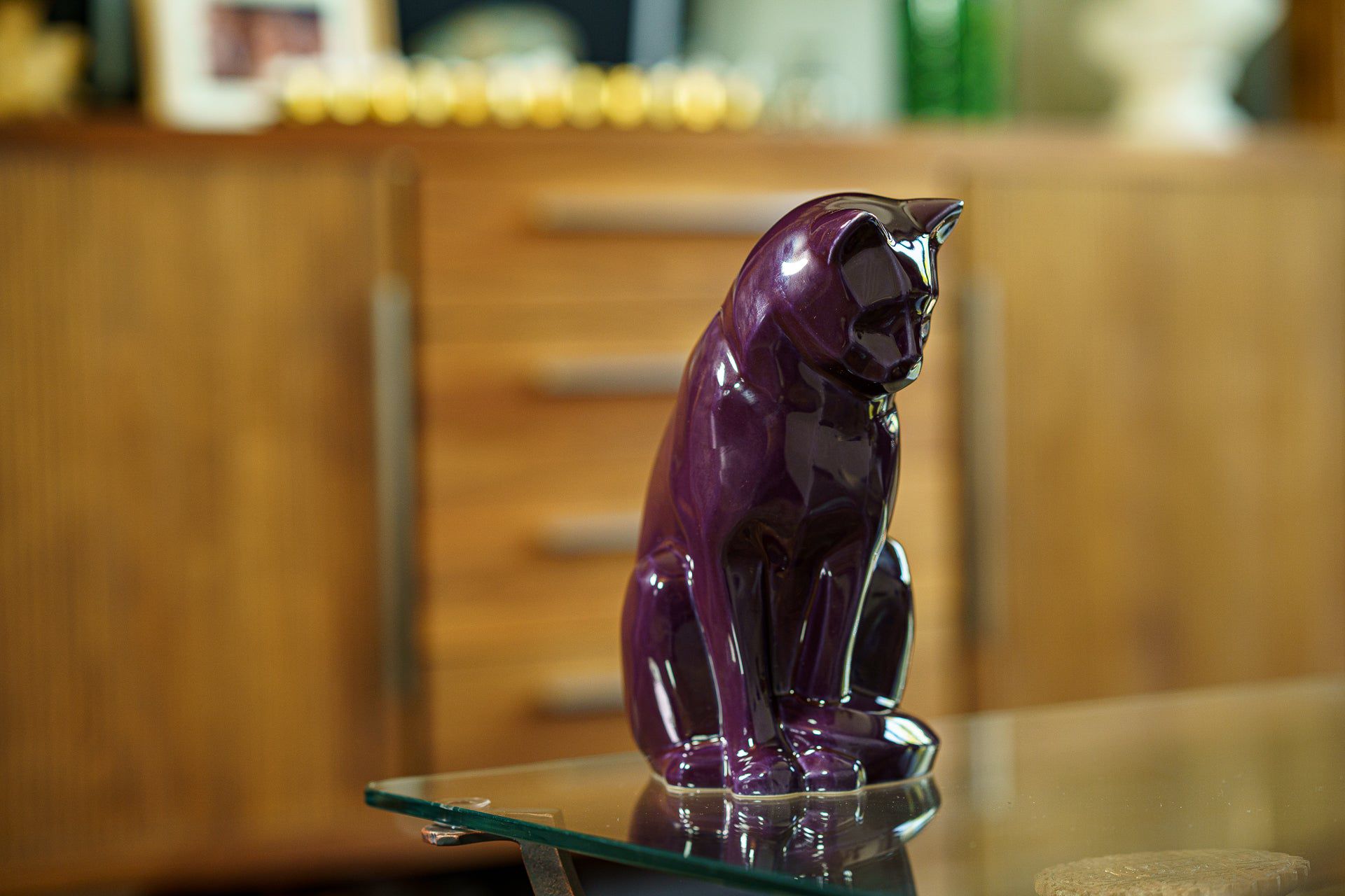 Neko Pet Urn for Ashes - Violet | Ceramic | Handmade Cat Urn - Pulvis Art Urns