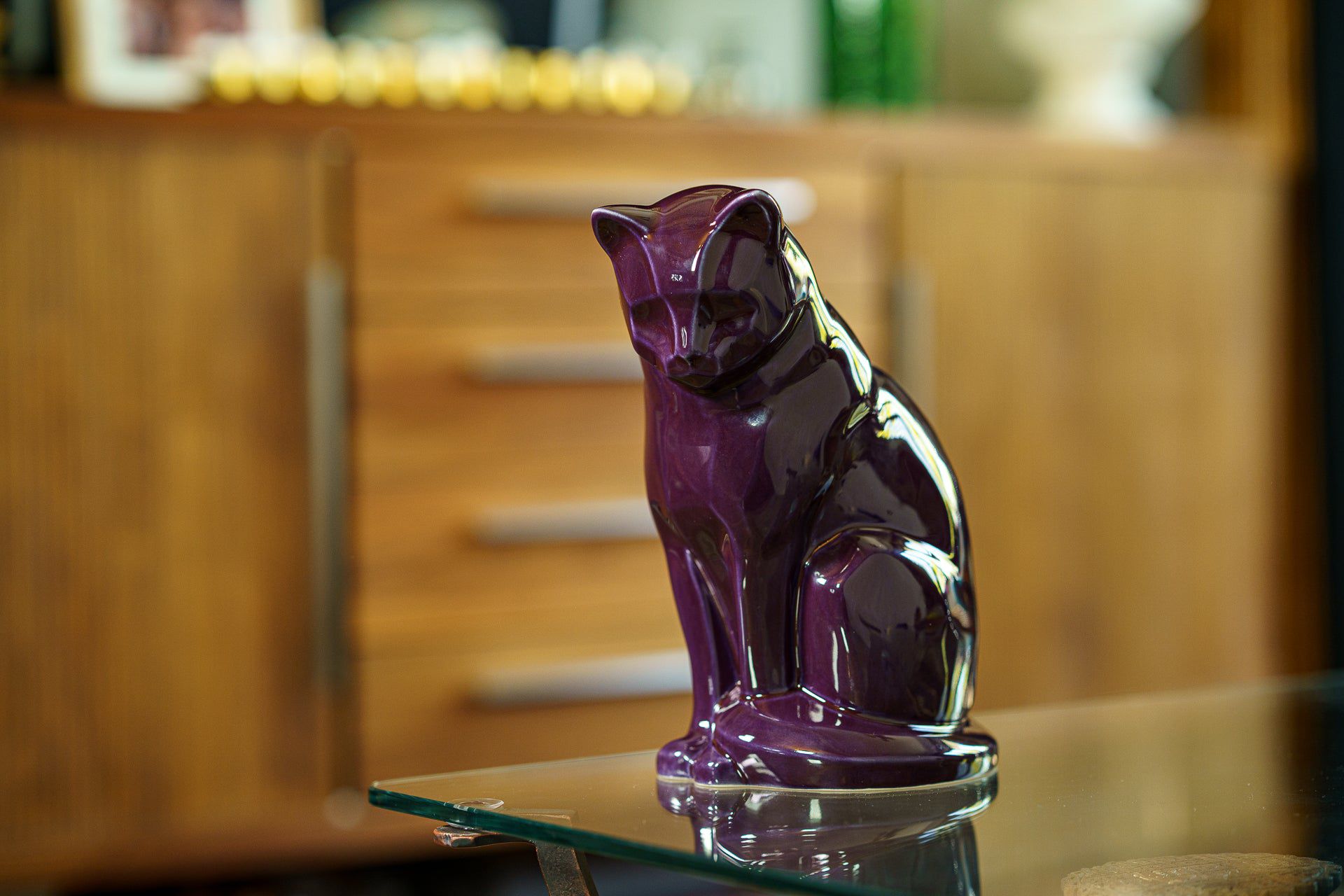 Neko Pet Urn for Ashes - Violet | Ceramic | Handmade Cat Urn - Pulvis Art Urns