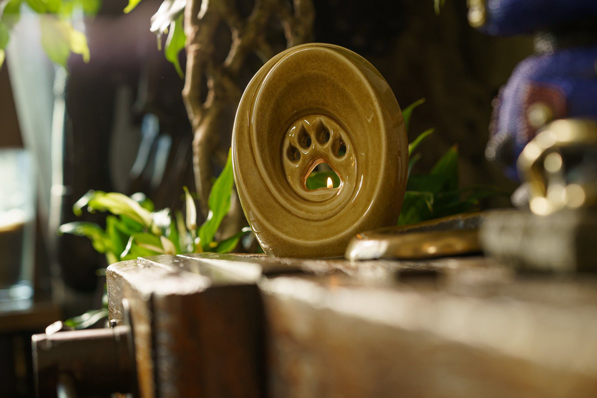 Paw Pet Urn for Ashes - Beige Grey | Ceramic | Handmade - Pulvis Art Urns