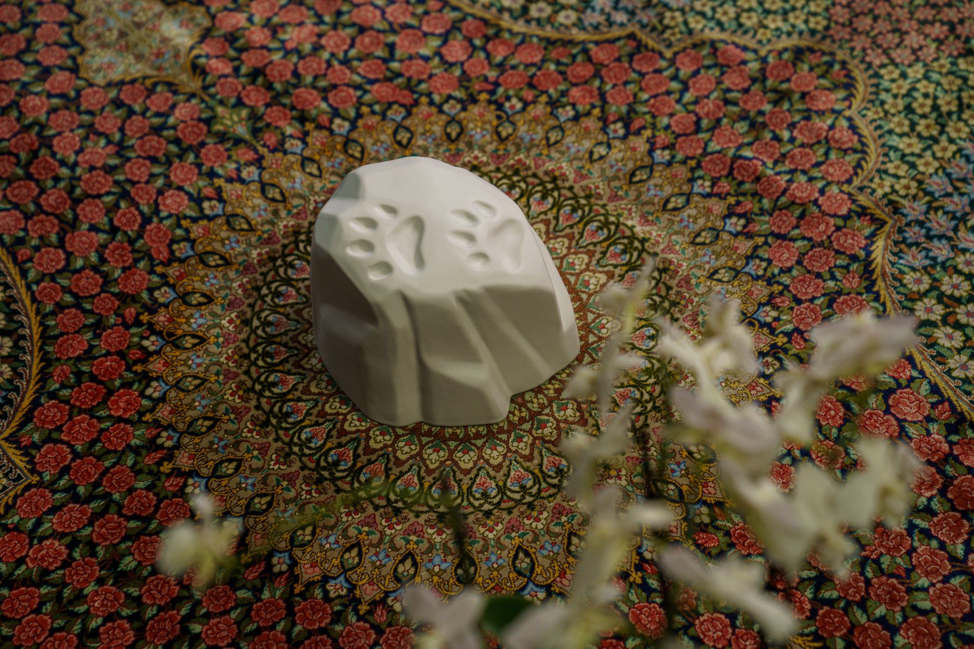 Paw Print Urn For Pet Ashes - White Matte | Ceramic Pet Urn - Pulvis Art Urns