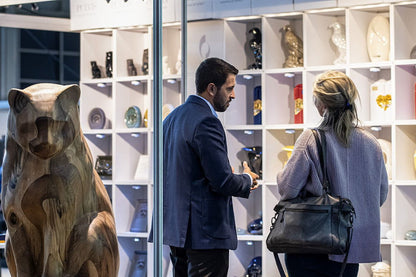 Wooden Cat Statue Memorial "Neko" - Genuine Walnut - Pulvis Art Urns