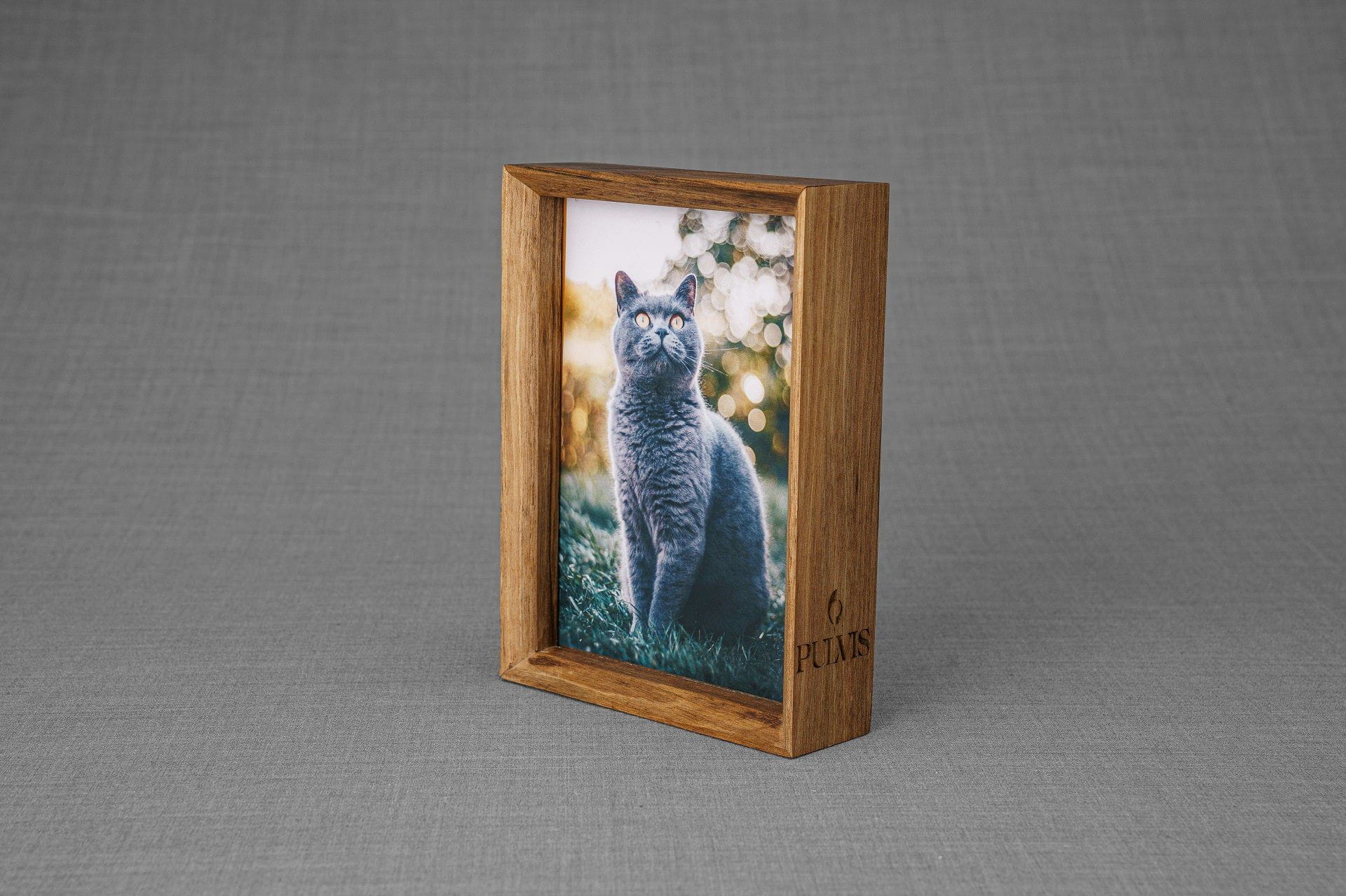 Memorial Picture Frame for Pets - Handmade | Genuine Walnut - Pulvis Art Urns