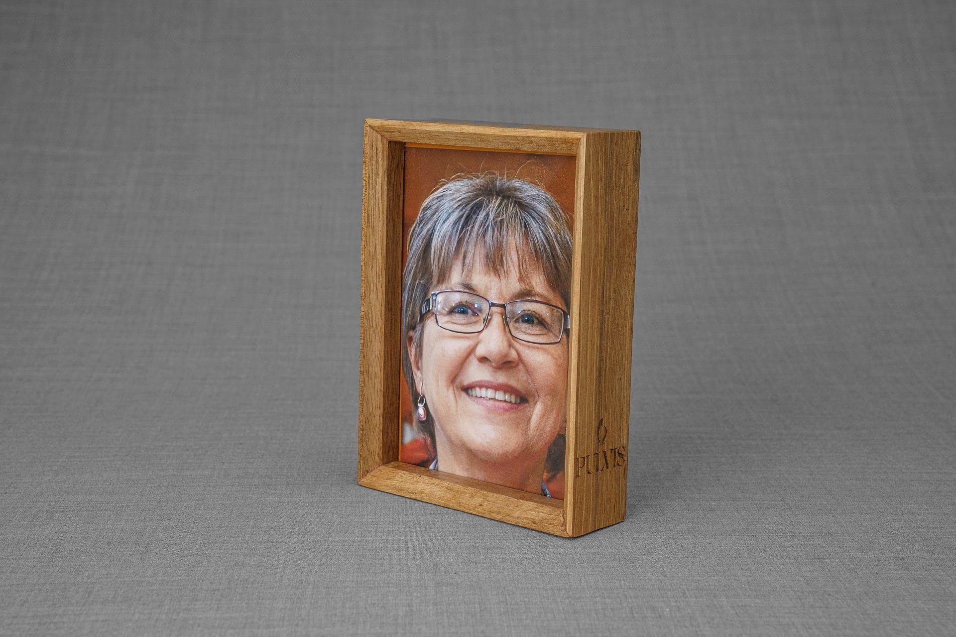 Memorial Picture Frame - Handmade | Genuine Walnut - Pulvis Art Urns
